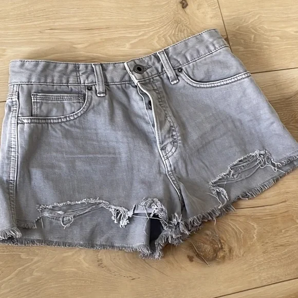 Free People Gray Cut Off Shorts Size 28 - Picture 3 of 9